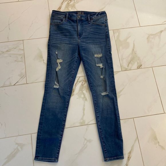 Abercrombie & Fitch Denim - Sz 28 / 6R Abercrombie & Fitch Simone High Rise skinny